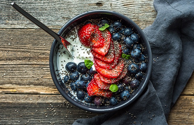 Healthy Breakfast Ideas: Greek Yogurt Parfaits
